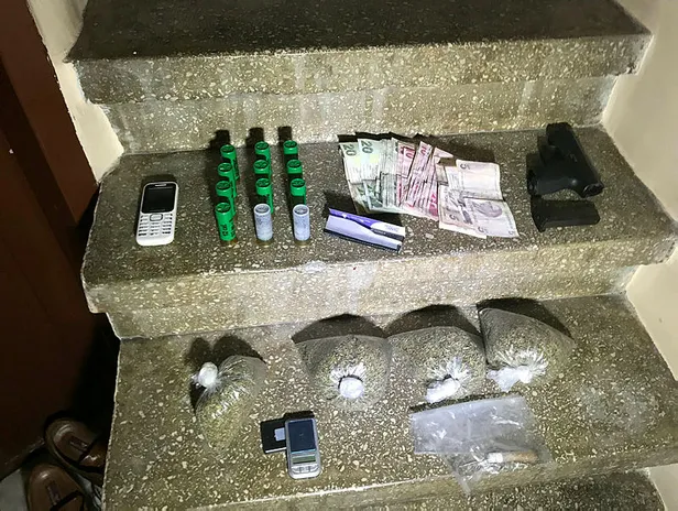 İstanbul'da özel harekattan şafak baskını-7