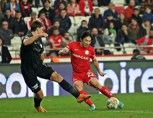 Antalya evinde 3-2 kazandı