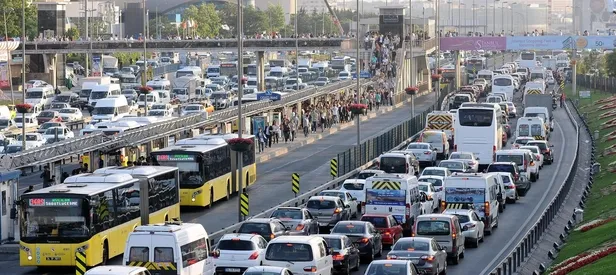Dikkat! Bugün İstanbul'da bu yollar kapalı