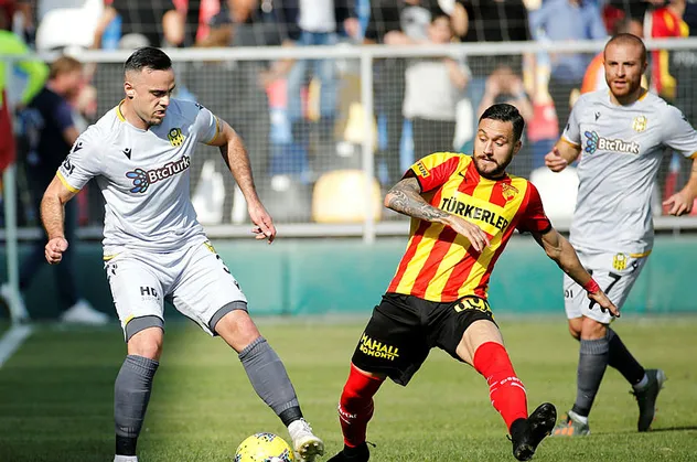İzmir'de puanlar paylaşıldı | Göztepe 1 - 1 Yeni Malatyaspor