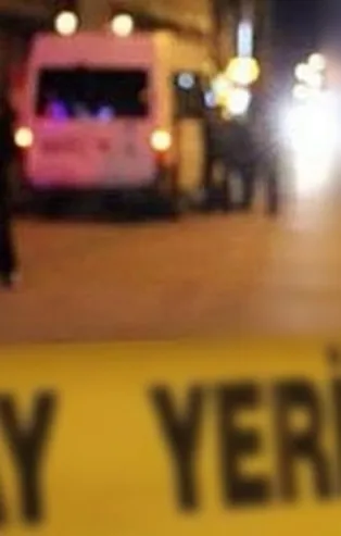 Biri havaya ateş açtı, diğeri drift yaptı