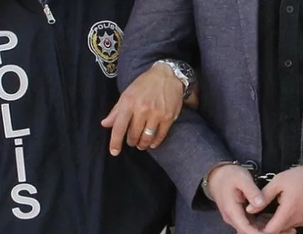 Tekneyle kaçmaya çalışan FETÖ şüphelileri yakalandı