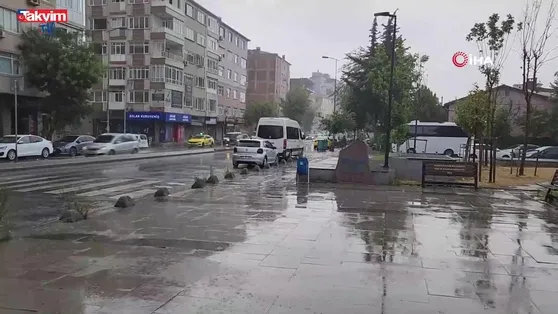 İstanbul’da sağanak yağış etkili oldu