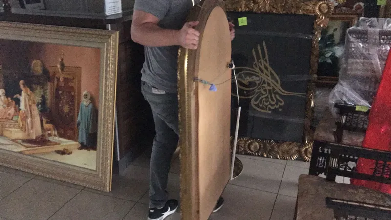 Adnan Oktar'ın evinden çıktı polisler şaşkına döndü - 5