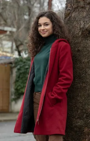 5 yaşında oyunculuğa gönül verdi! Kardeşlerim'in Asiye'sinden çok özel açıklamalar: 'İnsanların yorumları çok hoşuma gidiyor'