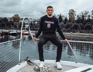 Yolun sonunda mutluluk yaşayacağız