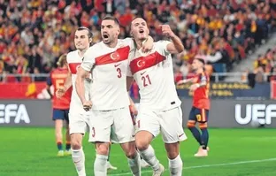 Milliler yerini korudu! İspanya zirvede