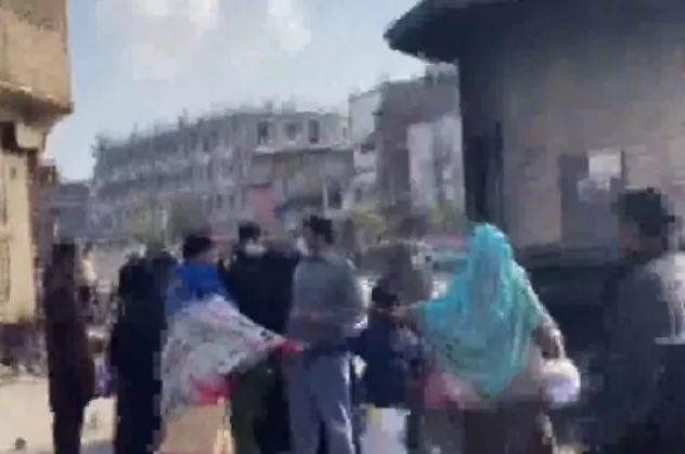 Pakistan'da patlama! Çok sayıda yaralı var