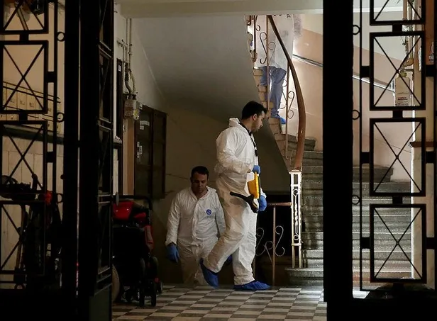 İstanbul Fatih'te merdivenle evine girmek isteyen kişi düşerek öldü-1