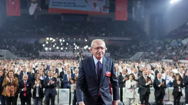 Kemal Kılıçdaroğlu 1 Nisan hamlelerine hız verdi! Ekreme mesajlar...  Özgür sana güle güle