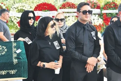 Merve Boluğur yalnız bırakmadı