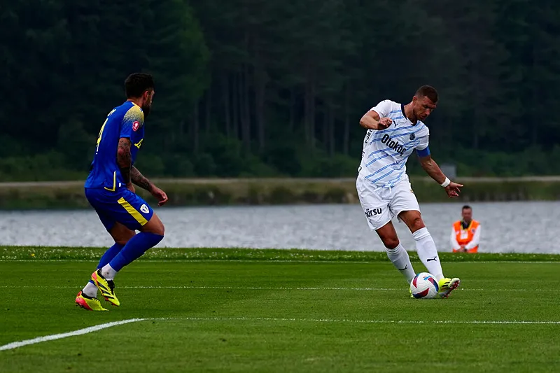 İtalyanlar duyurdu: Fenerbahçe'ye yıldız golcü! En Nesyri beklenirken... - 20