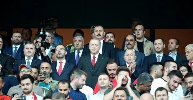 SON DAKİKA! Başkan Erdoğan’dan EURO 2020 öncesi Milli Takım’a destek mesajı: Evlatlarım...