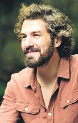 Bir Zamanlar Çukurova'nın ünlü ismi Furkan Palalı'yı sevenleri mesaj yağmuruna tuttu