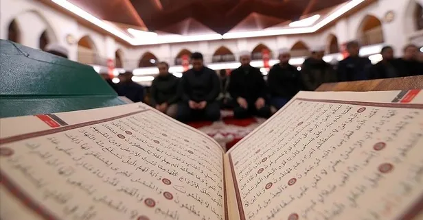 Prof. Dr. Nihat Hatipoğlu kaleme aldı: Niyetiniz Allah için olsun