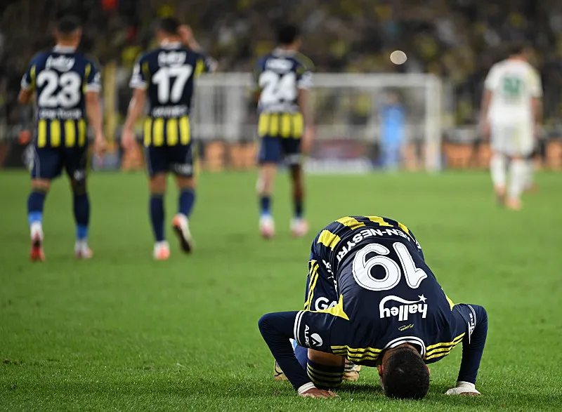 Fenerbahçe - Alanyaspor maçı sonrası flaş sözler! "O yıldızdan vazgeçmeli" - 8