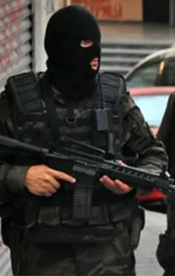 İstanbul’da terör operasyonu! Gözaltılar var