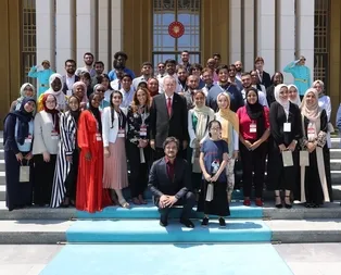 Başkan Erdoğan Amerikalı ve Kanadalı öğrencileri kabul etti