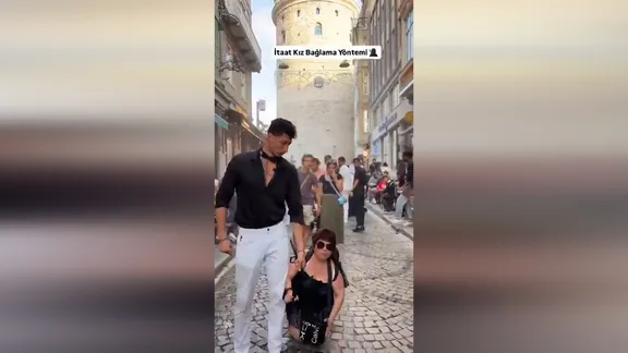 Beyoğlu'nda sokak ortasında rezalet! Urasprof isimli sapkın fenomen kadına tasma takıp dolaştırdı