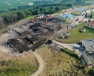 Son dakika: Sakaryadaki havai fişek fabrikasında yaşanan patlamaya ilişkin 3 kişi hakkında gözaltı kararı