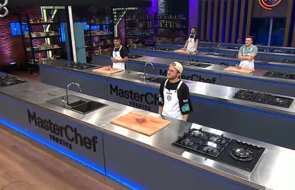masterchef-kaptanlik-oyunu-kim-kazandi-masterchef-mavi-kirmizi-takim-kaptanlari-kim-oldu-1630356437890.jpg Masterchef kaptanlık oyunu kim kazandı? Masterchef mavi kırmızı takım kaptanları kim oldu?-3