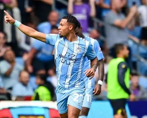 Sağa yeni aday Milan van Ewijk