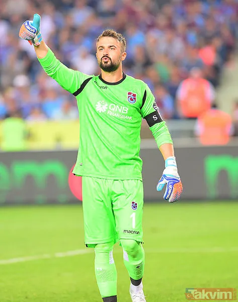 Fatih Terim'in yeni Sneijder'i Yunus! Forvete ise 5 aday... - 17