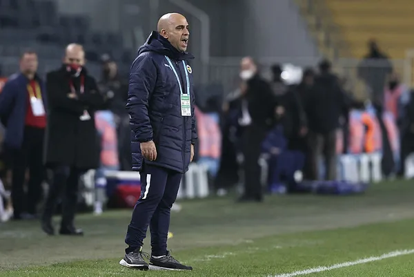 1641894544616.jpg Fenerbahçe "Göle" maya çalıyor! Taraftar isyanda-4