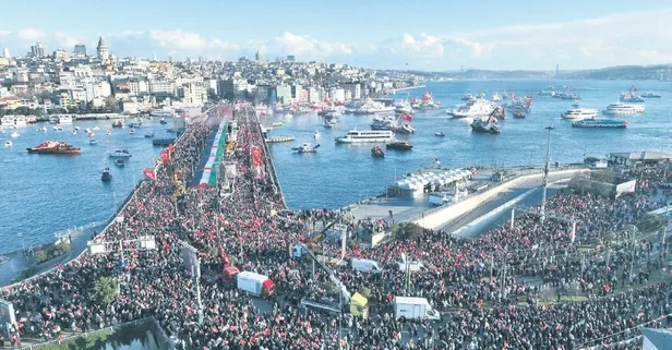 Galata Köprüsü’nde yüzbinler dünyaya mesaj verdi: Özgür Gazze, özgür Filistin
