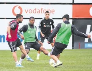 Beşiktaş'ta sakatlar kervanına Gökhan Gönül de eklendi! Galatasaray derbisini kaçıracak...-2