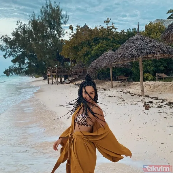 Bir Zamanlar Çukurova'nın Gülten'i Selin Genç tatilci moduna girdi sarı straplez elbisesiyle yaktı geçti! Her haliyle güzel - 8