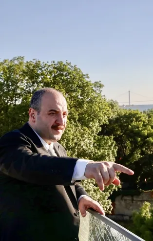 CHP'li Özel ve Fox TV'nin manipülasyonuna Bakan Varank'tan sert tepki: En alçak muhalefet ve en ahlaksız medya