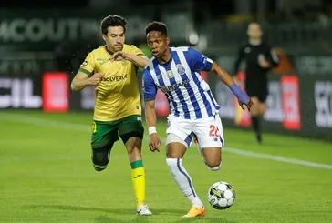 Galatasaray’ın yeni sol beki Porto’dan!