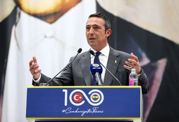 Fenerbahçe'de tansiyonu yüksek toplantı! Önce hükümeti hedef aldı sonra Enner Valencia'ya salladı-15