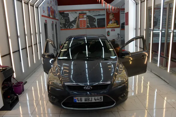 2-yil-once-75-bin-liraya-otomobil-aldi-satarken-hayatinin-sokunu-yasadi-onu-baska-arkasi-baska-1654068279405.jpg 2 yıl önce 75 bin liraya otomobil aldı! Satarken hayatının şokunu yaşadı: Önü başka arkası başka-6