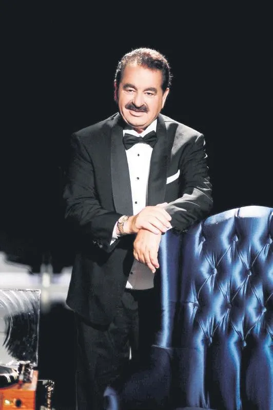 buray-izmir-konserinde-11-yasindaki-gorme-engelli-amelya-ile-muhtesem-duete-imza-atti-1654628744119.jpeg Buray İzmir konserinde 11 yaşındaki görme engelli Amelya ile muhteşem düete imza attı-12