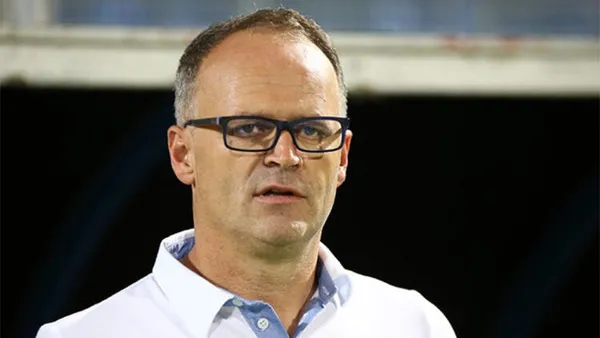 irfan-buz-kimdir-kac-yasinda-nereli-y-malatyaspor-teknik-direktoru-irfan-buz-hangi-takimli-1620797468677.jpg İrfan Buz kimdir, kaç yaşında, nereli? Y. Malatyaspor teknik direktörü İrfan Buz hangi takımlı?-4