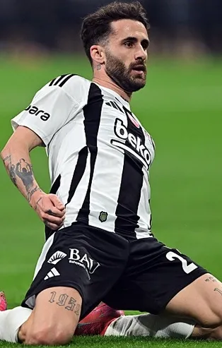 Rafa Avrupa'nın zirvesine oynuyor!