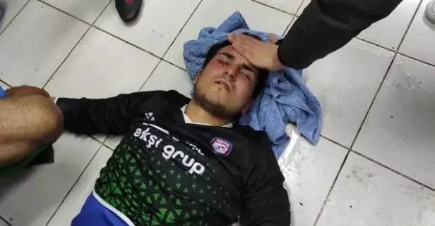 Amatör maçta tekmeli yumruklu kavga!