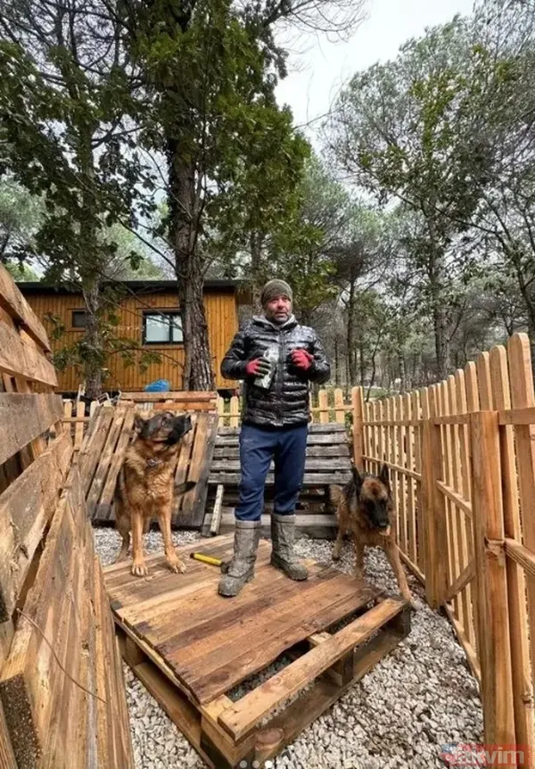 Ceyda Düvenci ile boşandıktan sonra ilk kez bir araya geldi! Bülent Şakrak'tan Melisa ile eğlenceli pozlar... - 10