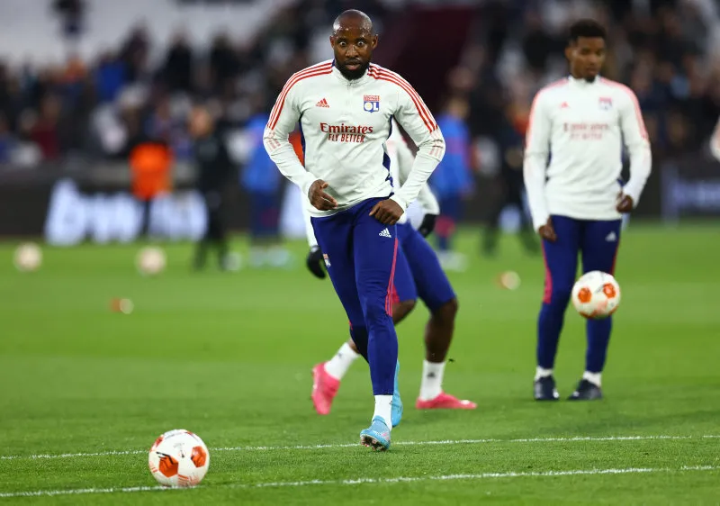 Galatasaray'a o transferde dev rakip! - 11