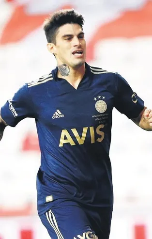 Fenerbahçe'den her maça farklı ilk 11