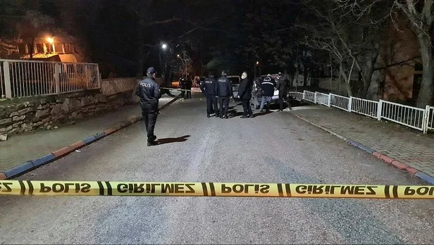 Karabük'te akşam saatlerinde çıkan kavgada kan aktı! 1 ölü-4