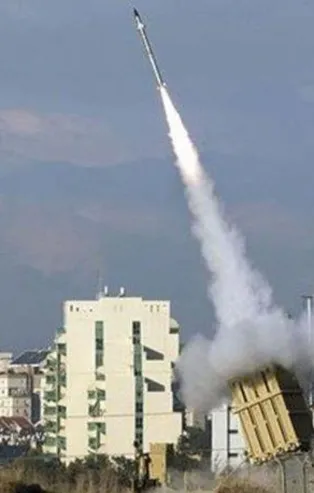 Bağdat’taki Yeşil Bölge’ye roketli saldırı