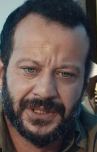 Oyuncu Rıza Kocaoğlu'nu kahreden haber! İzmir depreminde enkaz başında beklediği arkadaşı Ali Çağın Kaygusuz'u kaybetti