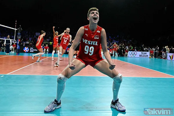 Saha da coşturuyor dışarıda da! Melissa Vargas Dj kabinine geçti geceye damgasını vurdu! Herkesin dilinde Vargas var - 15