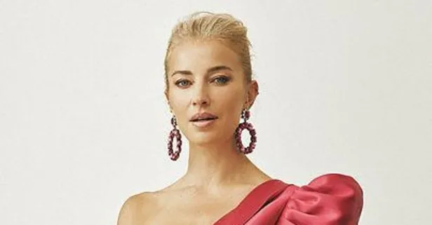 Burcu Esmersoy'dan kadınlara destek açıklaması