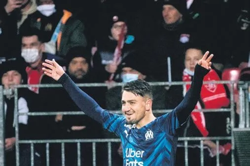 rize-baskani-tahir-kirandan-ali-koc-ile-ilgili-cok-sert-aciklamalar-1647300780150.jpeg Rize Başkanı Tahir Kıran'dan Ali Koç ile ilgili çok sert açıklamalar-3