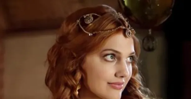 Muhteşem Yüzyıl'ın Hürrem Sultan'ıydı! Meryem Uzerli aile yemeğine katıldı! Aldığı ücret dudak uçuklattı...