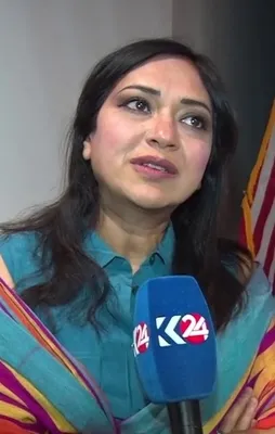 Kocası CIA ajanı olan Amberin'den skandal tweet